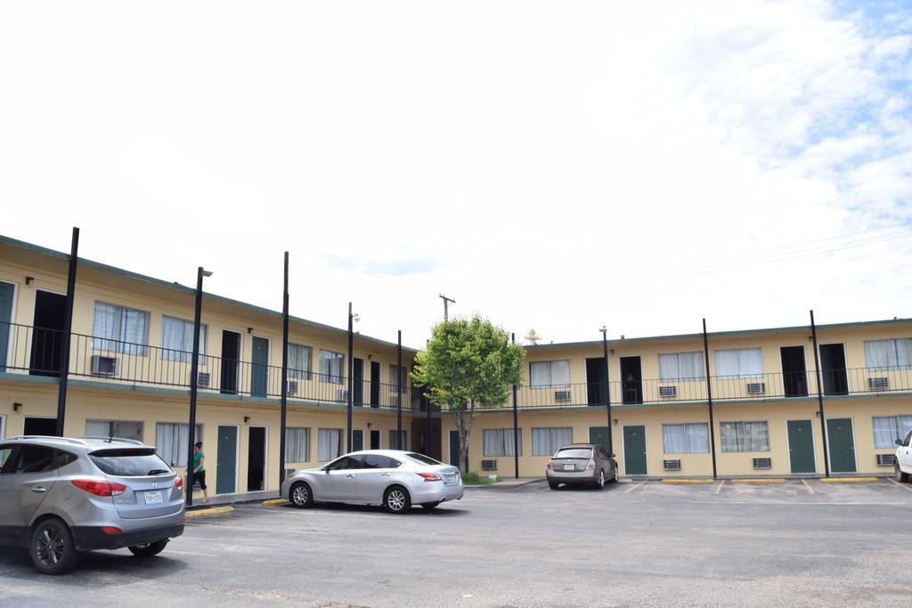 Imperial Motel Odessa Eksteriør bilde